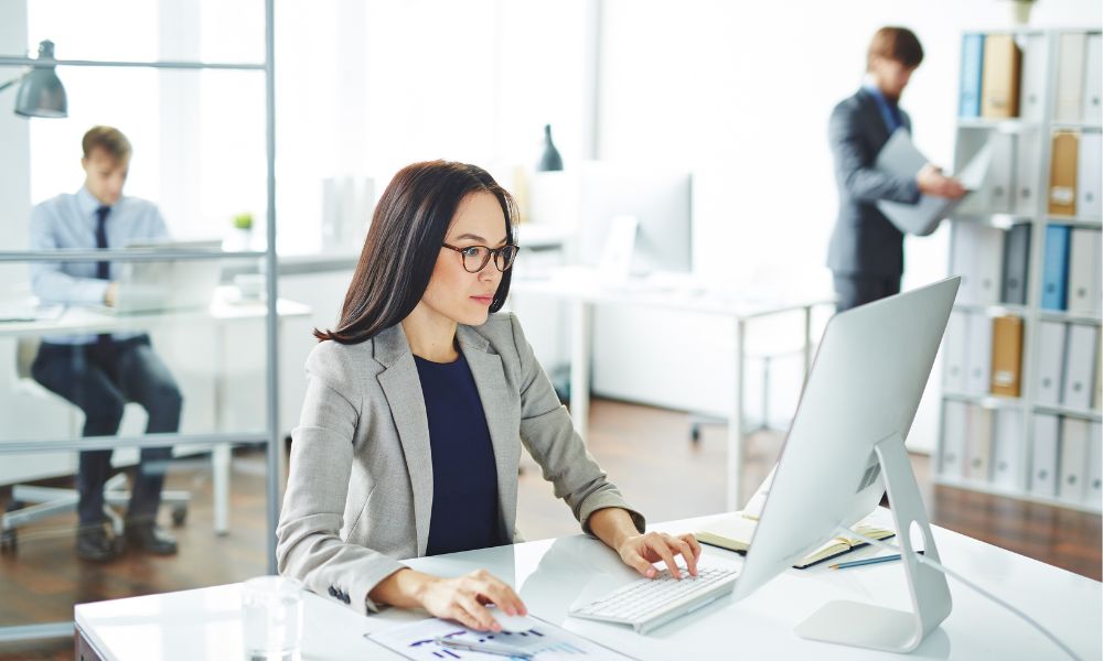 Job Deskripsi Sekretaris Profesional